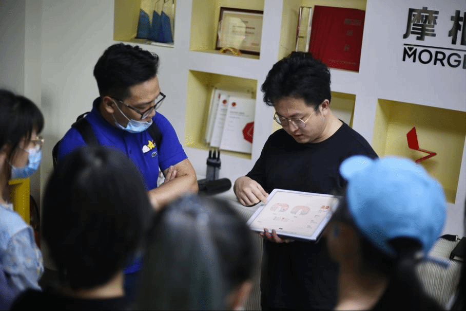 2020-09-09 20:09:48.579000